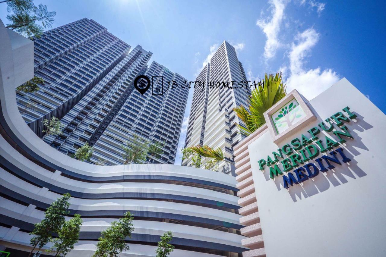 Pangsapuri Meridian By Rr Jbcity ヌサジャヤ エクステリア 写真